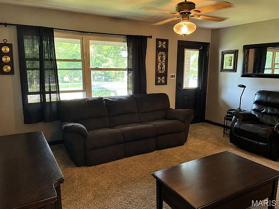 2nd image of 2849 Paula Ct