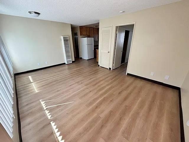 3 bed, 798 sqft, $2,425 — Photo 4