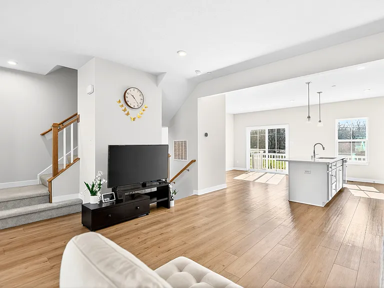 6706 Sycamore Way — Photo 33