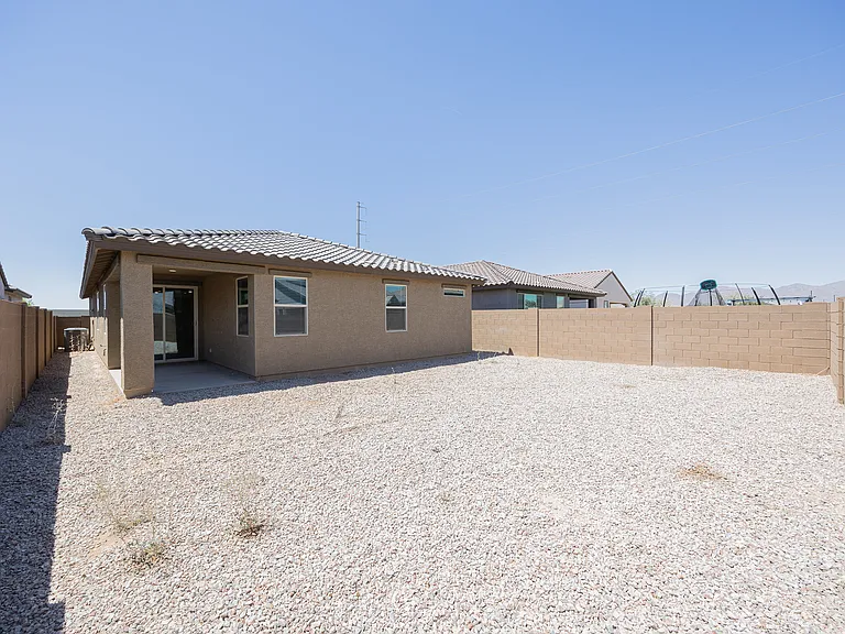 16870 W Las Palmaritas Dr — Photo 29