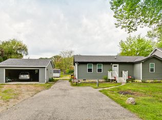 35564 N Marine Dr, Fox Lake, IL 60020