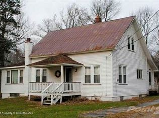 426 Gravity Rd, Lake Ariel, PA 18436