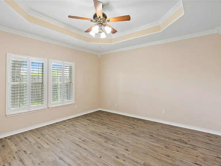 6206 Queen Jane St — Photo 11