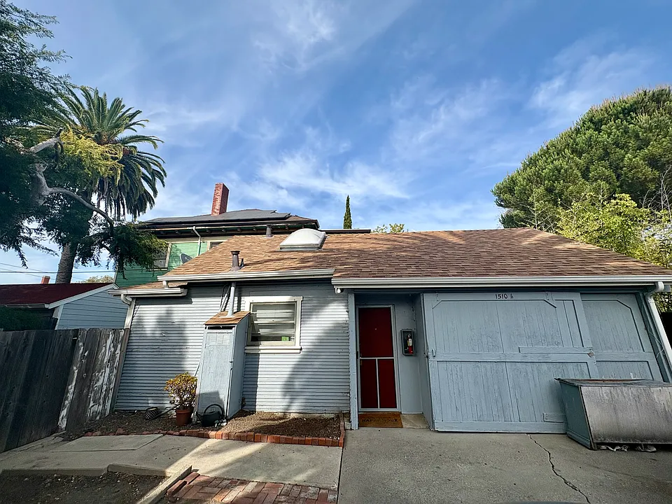 1510 Broad St #1/2