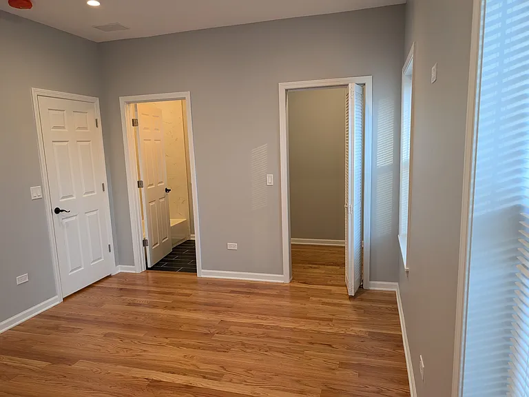 W 18th Pl — Photo 4