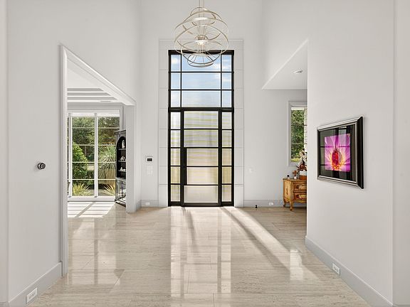 4th image of 406 Lakeway Dr