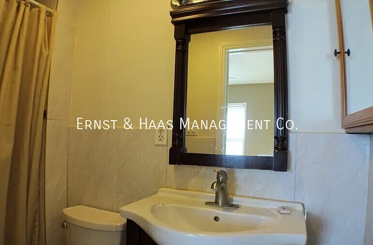 2953 Silva St — Photo 27