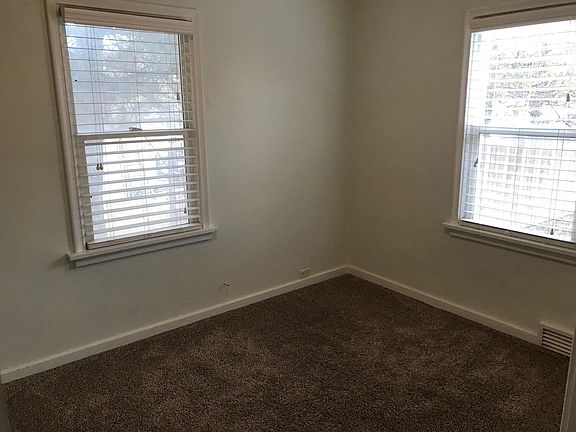 Main floor first bedroom: 11.5 x 8.25 ft