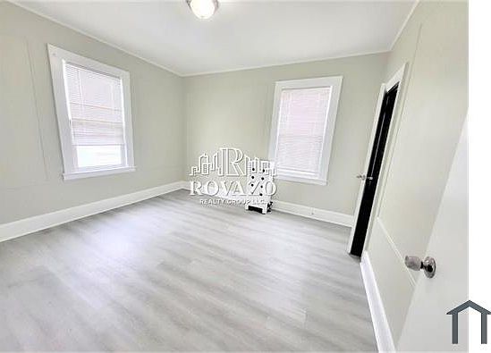 3rd image of 361 Kerrigan Blvd APT 2L