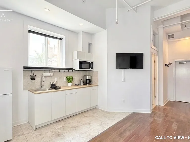 75 Kensington Ave #206 — Photo 2
