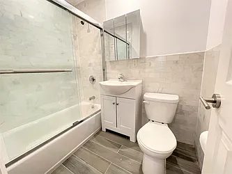 Rented by Silver Line Realty Group NY LLC