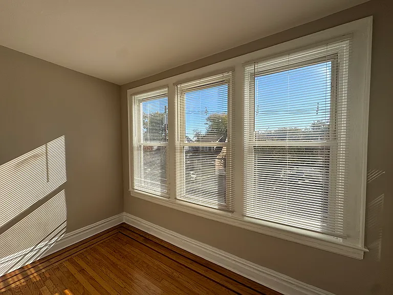 271 Davis Ave #2 — Photo 11