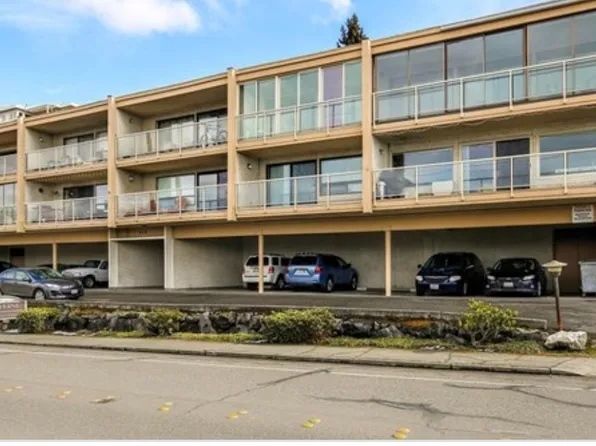 414 Boulevard St APT 201, Bellingham, WA 98225