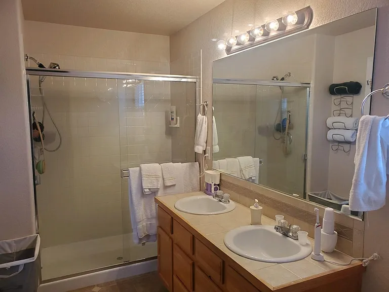 1368 Windjammer Dr — Photo 6