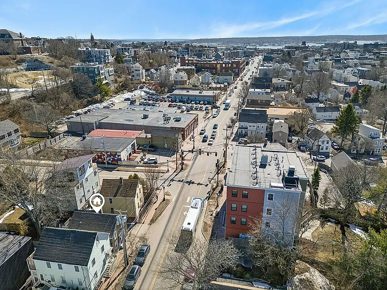 141 Washington Ave #1 — Photo 17
