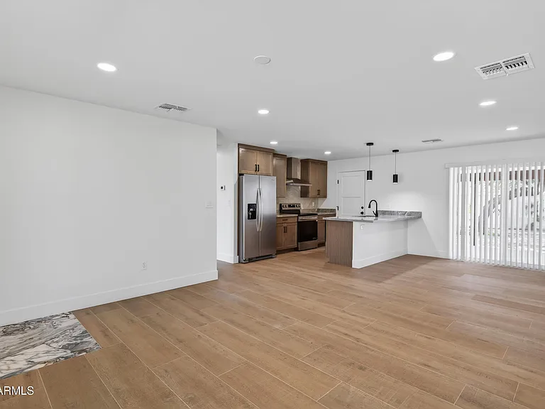 5407 W Holly St — Photo 20