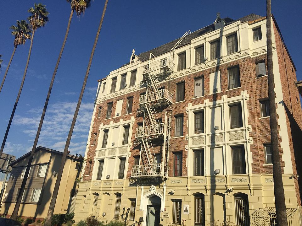 1st image of 326 S Normandie Ave APT 208