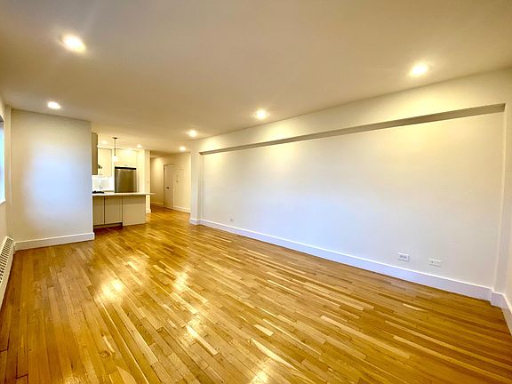 4th image of 14945 Northern Blvd APT 4N
