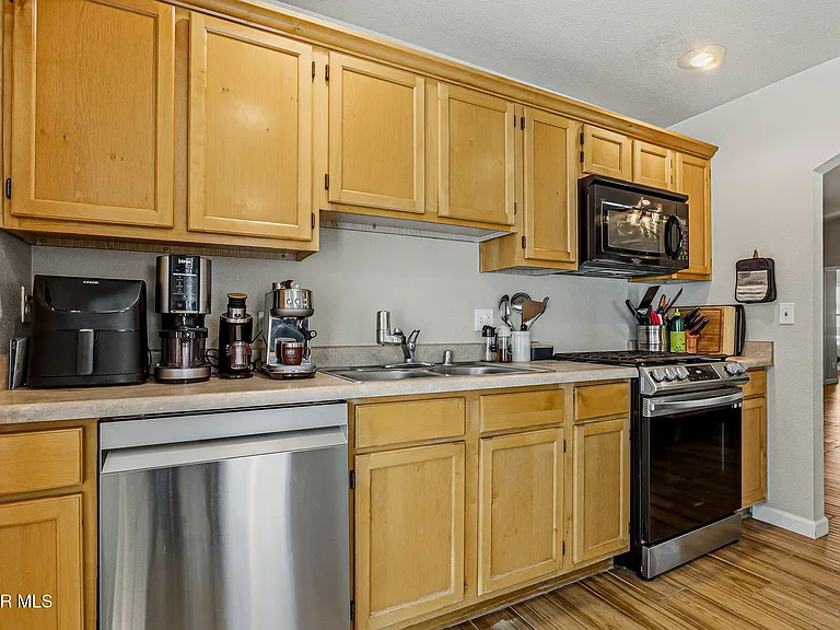 12928 Alfredo Apodaca — Photo 15