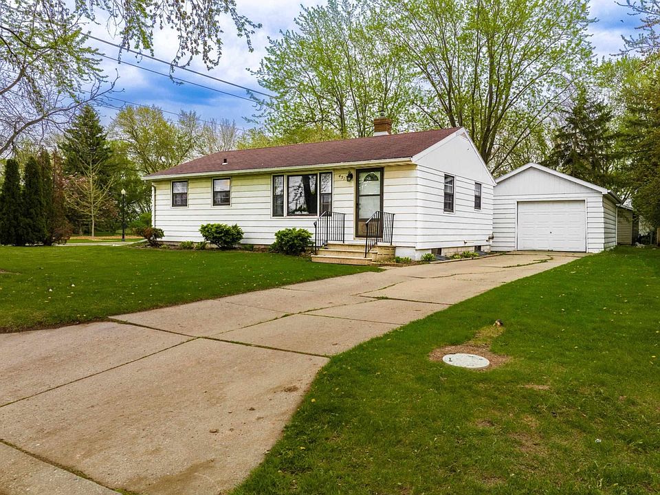 1st image of 431 Cottage Grove Ave
