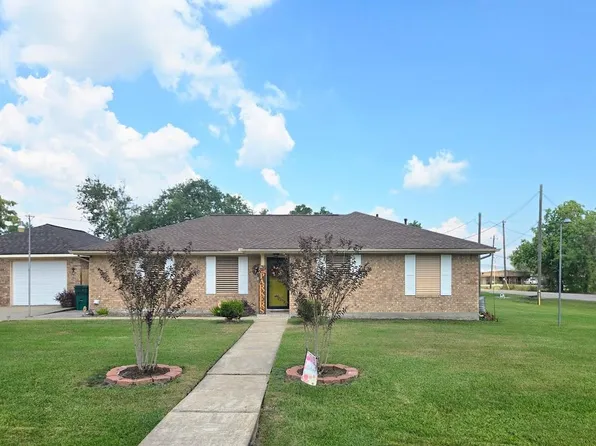 5000 Brockleigh St, La Marque, TX 77568