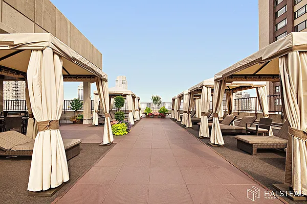 Rented by Halstead Real Estate | media 32