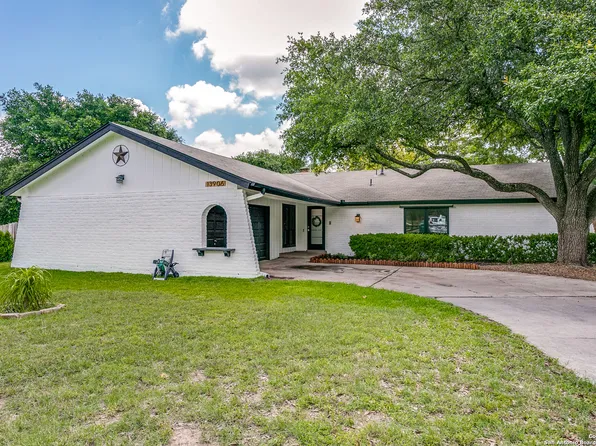 13906 Thebes Cir, Universal City, TX 78148