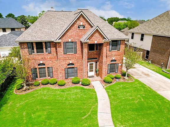 3rd image of 5109 Playa Dr