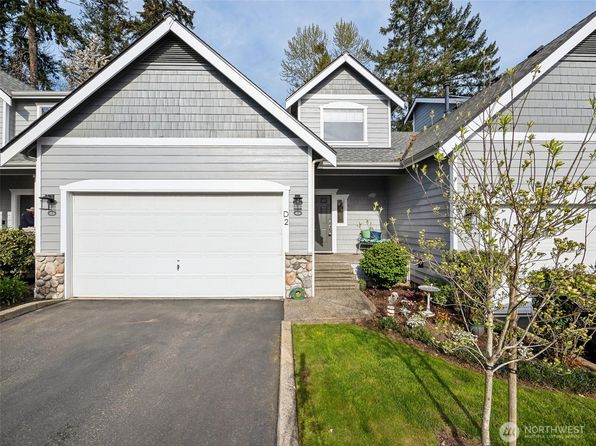 16526 SE 256th Street #D2, Covington, WA 98042