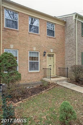 1st image of 3151 Lindenwood Ln