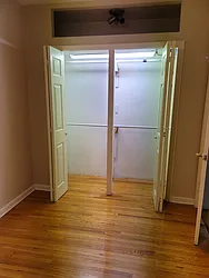 Rented by R New York