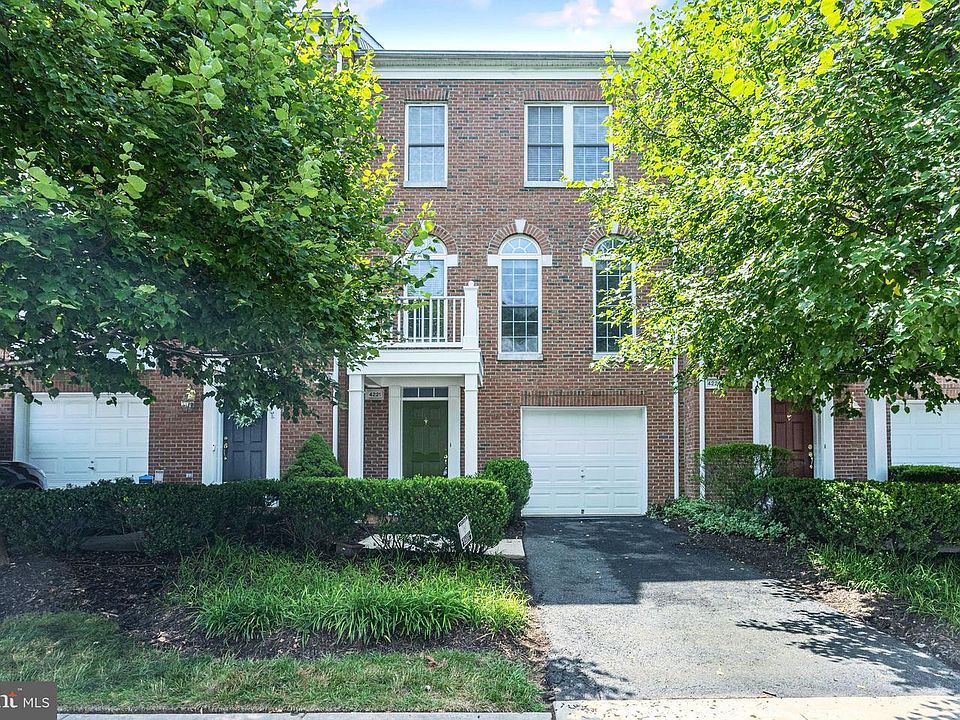 1st image of 4221 Upper Park Dr
