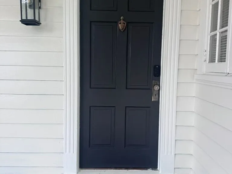 812 Harwood St — Photo 4