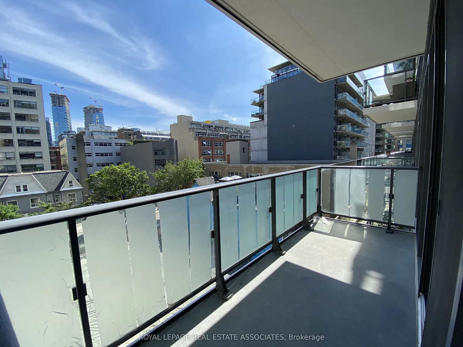 2 bed, $2,900 — Photo 3