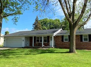 331 Brookridge St, Allouez, WI 54301