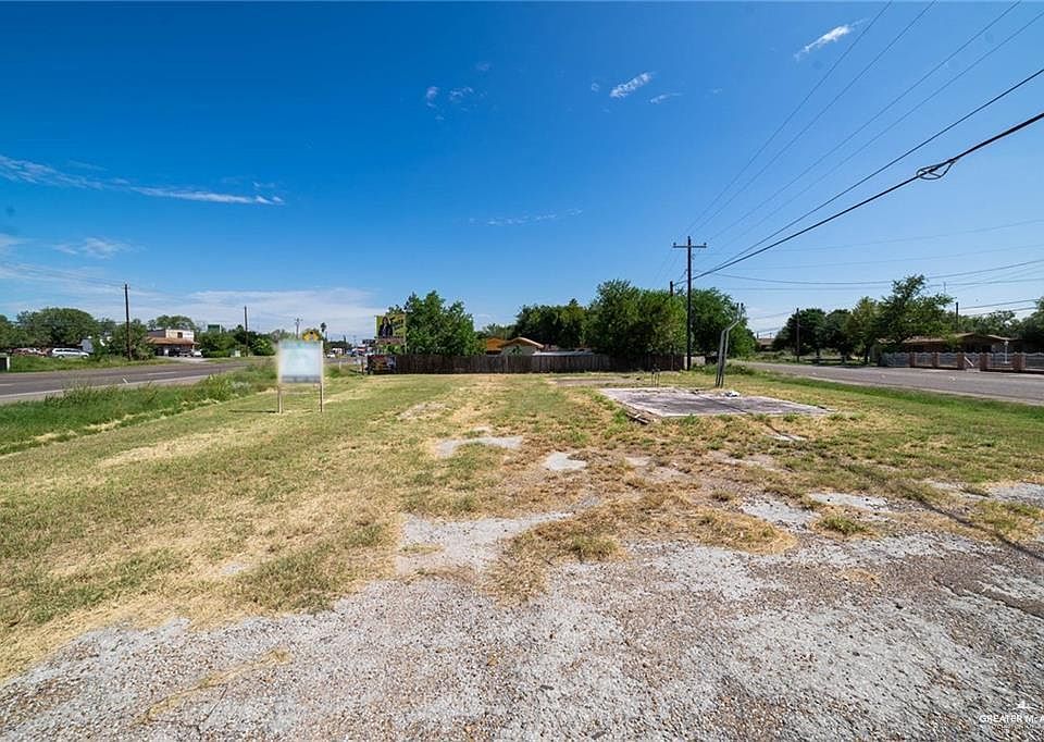 2nd image of 4042 W Us Highway 83