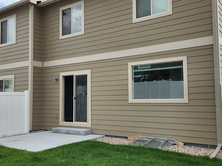1560 Danny Pl — Photo 25