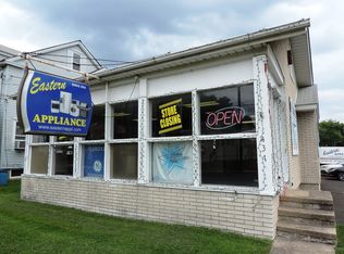 437 W Bridge St, Morrisville, PA 19067