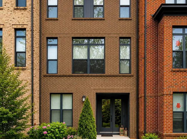 12239 Sessile Cmns, Fairfax, VA 22030
