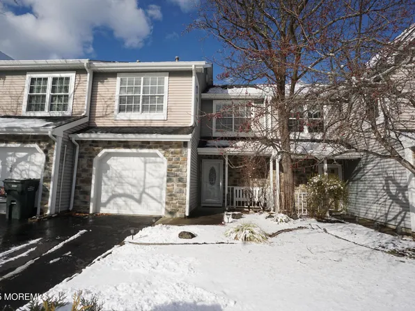 22 Red Fox Court, Tinton Falls, NJ 07753
