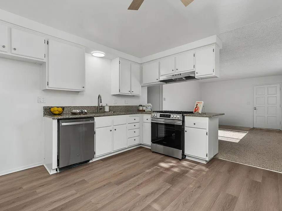 Sutter's Mill Apartments
