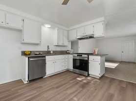 Sutter's Mill Apartments