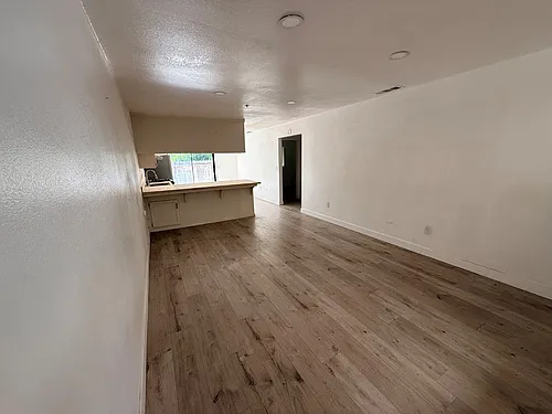 709 Sunset Ave #5 Photo 1 709 Sunset Ave #5 Photo 1