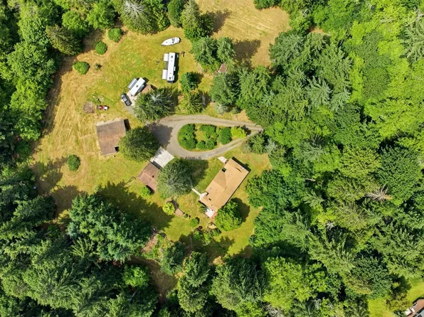 10146 Banner Road SE, Olalla, WA 98359