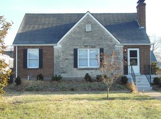 3023 Seneca Blvd, Louisville, KY 40205