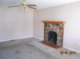 228 Ashbrook St, Paducah, KY 42003