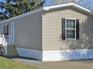 75 Mansfield Dr, Macungie, PA 18062