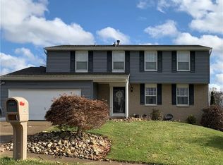 102 Cranbrooke Dr, Coraopolis, PA 15108