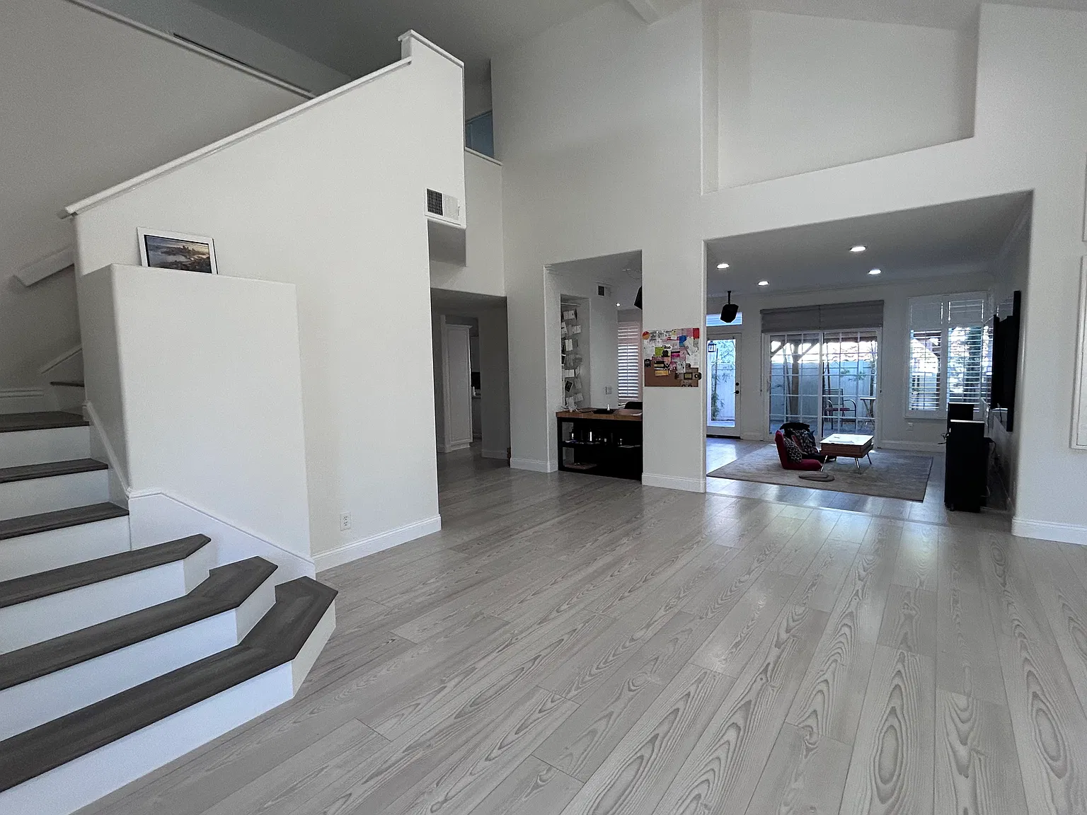 3 bed, 2.5 bath, 2544 sqft, $1,200 — Photo 3