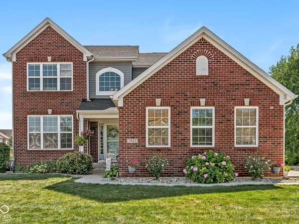 7821 Wedgetail Dr, Zionsville, IN 46077